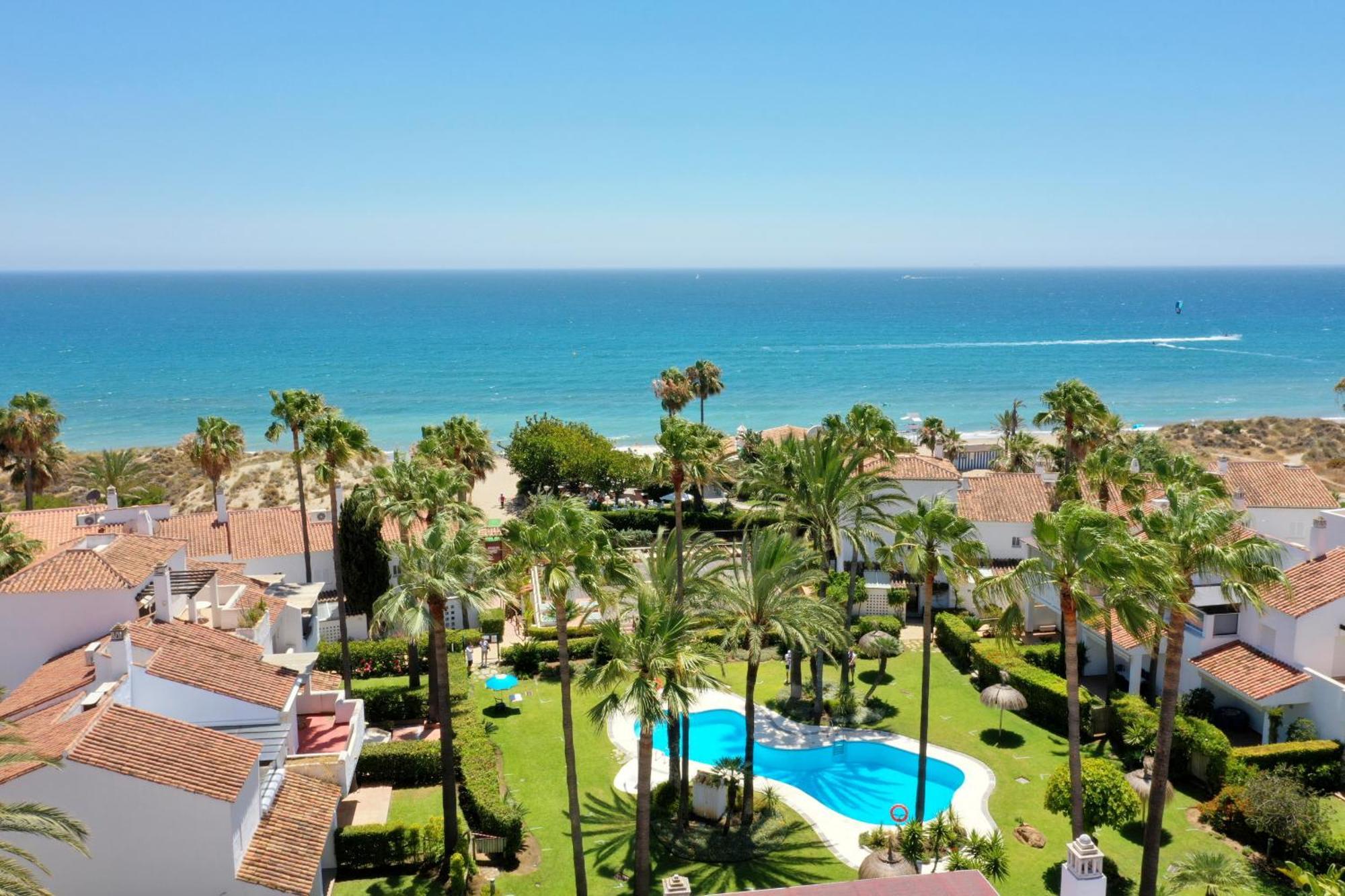 1176 Beach Front 2 Pools Bahia Marbella Exterior photo